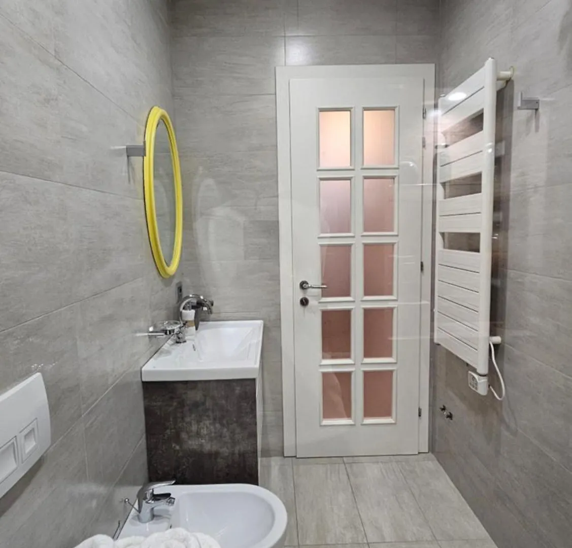 Luxury 2 Bdr Apartment Bathtub & Lake View ティラナ